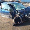Teška saobraćajna nesreća kod Aleksandrovca - jedna osoba poginula, dve teško povređene