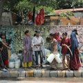 Rekordne temperature u New Delhiju, prijeti nestašica vode