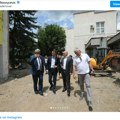 Vučević sa Glišićem obišao radove na rekonstrukciji gimnazije u Mladenovcu