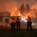 Vatreni obruč steže Los Angeles, gori Hollywood Hills