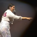 Nina Badrić na početku koncerta u Areni imala posebnu molbu za publiku: "Znate li koliko je godina prošlo?" (Video)