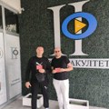 Penzioneri u Lapovu predstavili se kao Ćaciji, pa prikupili novac za studente