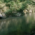 Lekovita voda, tirkizna reka i tišina: Novi hit Balkana izgleda nestvarno, a zovu ga "srpski Tajland"