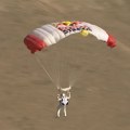 Poginuo Feliks Baumgartner: Ekstremni sportista i prvi čovek koji je skočio sa ivice stratosfere