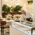 Nova aplikacija restorana Dolly Bell nagrađuje vernost: prvi obrok uz 30% popusta, a posle – sve ide lakše