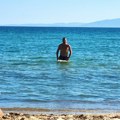 "Nikada nam kafu nije platio": Pevača kolega javno prozvao da je stipsa: On kupio dva stana na moru i pokazao kako uživa (Foto)…