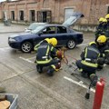 Vatrogasci uspešno izveli taktičko-pokaznu vežbu u Kneževom arsenalu (FOTO)
