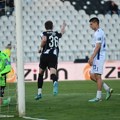 Partizan se vratio na drugo mesto: Crno-beli okrenuli Železničar u Humskoj