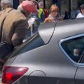 Studenti u blokadi: Automobilom udario starijeg muškarca tokom 16 minuta tišine