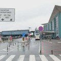Aerodrom Nikola Tesla za Nova.rs o sinoćnjem incidentu: "Izvinjavamo se zbog neprijatnosti, putnici s pravom očekuju ugodan…