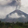 Probudila se “vatrena zver”: Novi talas aktivnosti vulkana Fuego izazvao masovne evakuacije u Gvatemali