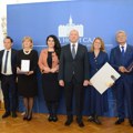 Сећање на ослобођење Новог Сада: Уручене октобарске награде и новембарске повеље