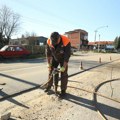 Ugradnja nove opreme puta u Gornjomilanovačkoj ulici