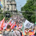 Koliko je ljudi bilo na današnjem protestu u Beogradu?