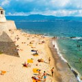 Nove mere na svim plažama u Francuskoj: Zabranjeno pušenje od 1. jula