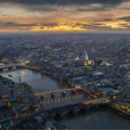 Britanskim azilantima zabranjena kupovina luksuznih stvari državnim karticama