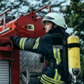 Darko je nastradao u Sremčici u ponedeljak su bili majstori koji su popravili kvar na elektro instalaciji a tokom noći izbio…
