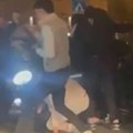 Video – Masovna tuča u strogom centru Novog Pazara, policija radi na identifikaciji učesnika