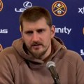 Nikola Jokić skinuo kapu i poklonio se košarkašu Lejkersa: "On je stvarno legendaran"