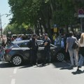Studenti pozivaju građane da odmah svi dođu na raskrsnicu kod Pravnog fakulteta