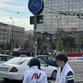(VIDEO) Naprednjaci se povlače sa Trga Slavija: Vučić ih navodno pozvao da to učine