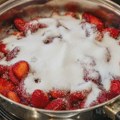 Recept za domaće slatko od jagoda