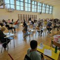 Testom iz srpskog jezika počelo polaganje završnog ispita
