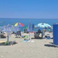 Cene u Grčkoj pred sezonu: Giros 4,70 evra, lubenica 75 centi po kilogramu – Leptokarija puna turista (foto)