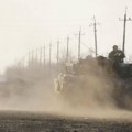 Slava Rusiji: Ruski tenkisti zaplenili američko oklopno vozilo /video/