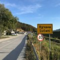 Fabrika oružja: Na poslu kao u minskom polju