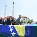 Zukorlić prvi lider Sandžaka na dženazi u Prijedoru