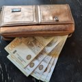 NEZAPOSLENIMA danas i sutra stiže novac na račune
