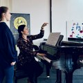 SARADNJA DVE MUZIČKE ŠKOLE: Masterklas solo pevanja i zajednički koncert učenika