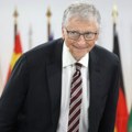Gejts: Dogovor o AI teži od pregovora o nuklearnom naoružanju