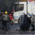 Tirana opet gori; Snimci su strašni FOTO/VIDEO