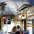 (VIDEO) Vozač gradskog autobusa se izgubio, putnici ga navodili na engleskom