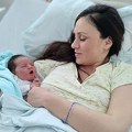 Vidak je prva beba u Gornjem Milanovcu u 2024. godini: Dečak rođen 1. januara u ranim jutarnjim satima