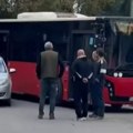 Sve stalo, autobusi GSP ne mogu da prođu! Bahato parkirao u Zemunu, nastao haos! Ima li kazne za ovo?