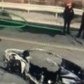 Jeziva tragedija! Živi izgoreli u tesli: Heroj razbio prozor i izvukao ženu iz plamena, ovo je dovelo do užasa! (video)