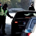 Policija na granici odvojila sumnjivi automobil sa strane Vozač nije ništa prijavio, graničari pomerili sedište pa se…