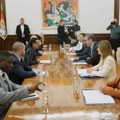 Vučić se sastao sa predstavnicima MMF-a (foto)