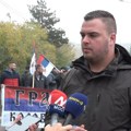 Srbi sa Kosova krenuli pešice u Novi Sad kako bi podržali Vučića