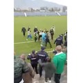 Objavljen snimak tuče sa utakmice u Vranju koja je šokirala Srbiju: Sramne scene na terenu, i to pred decom VIDEO