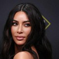 Kim Kardasijan u minijaturnom bikiniju mami uzdahe (FOTO)