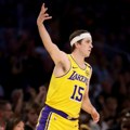 "Он треба да буде главни играч, али то у Лејкерсима не може"