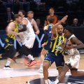 Kamenjaš srušio šampiona: Dubai se pobedom nad Fenerbahčeom vratio u trku za plej-of