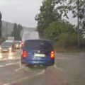 Snažno nevreme u Trebinju: Poplavljene ulice u centru grada