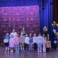 Najmlađi čitaoci nagrađeni Malom Čitalačkom značkom (FOTO)