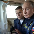 Putin napravio istorijski korak: Prvi put na ostrvu koje Japan smatra svojim (foto)