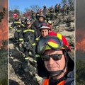 Davor se sa još 34 srpska vatrogasca bori na prvoj liniji pakla u Volosu: Buktinje svuda oko njih, temeprature noću oko 36…